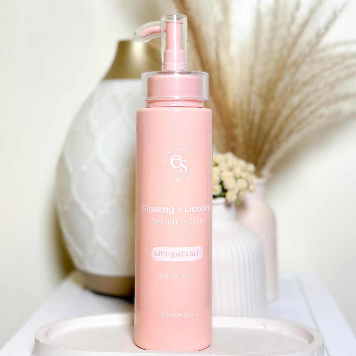 Esmé Skin Ginseng + Licorice Serum Lotion SPF50 PA+++ 250ml