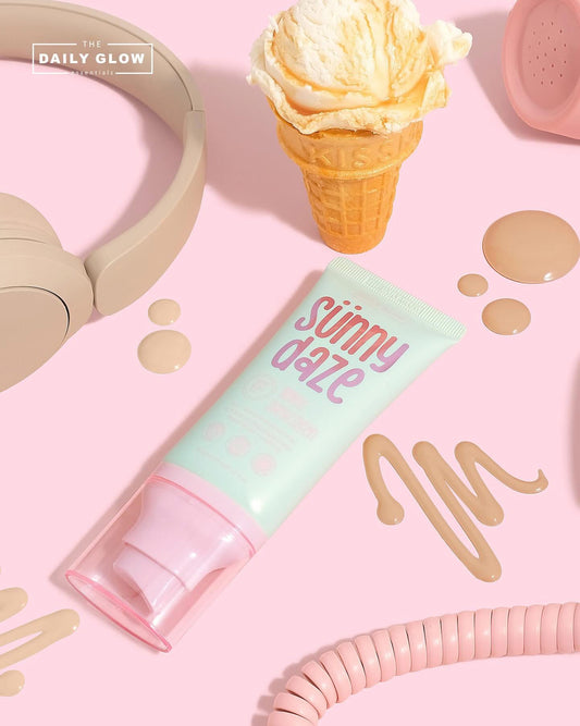 The Daily Glow Sunny Daze Tinted Sunscreen SPF50 PA++++ 50g (Vanilla Shade)